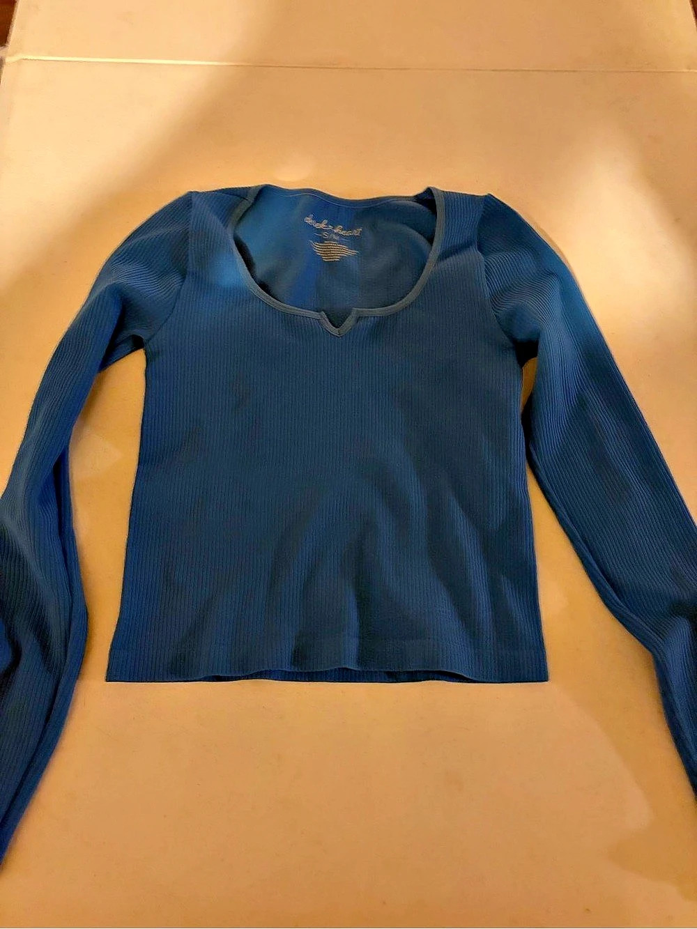 Derek heart Long Sleeve Ribbed Top in Blue Size Small